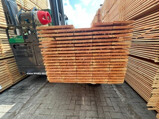 Ca. 60x Douglas Planken Fijnbezaagd, 22x200mm, lengte 300cm